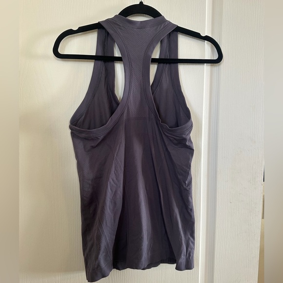 2/$30 Athleta Greyish Purple Racerback Tank Top.  Size S - Picture 3 of 3